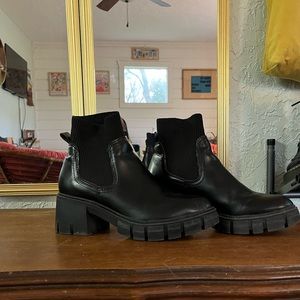 Black madden girl boots